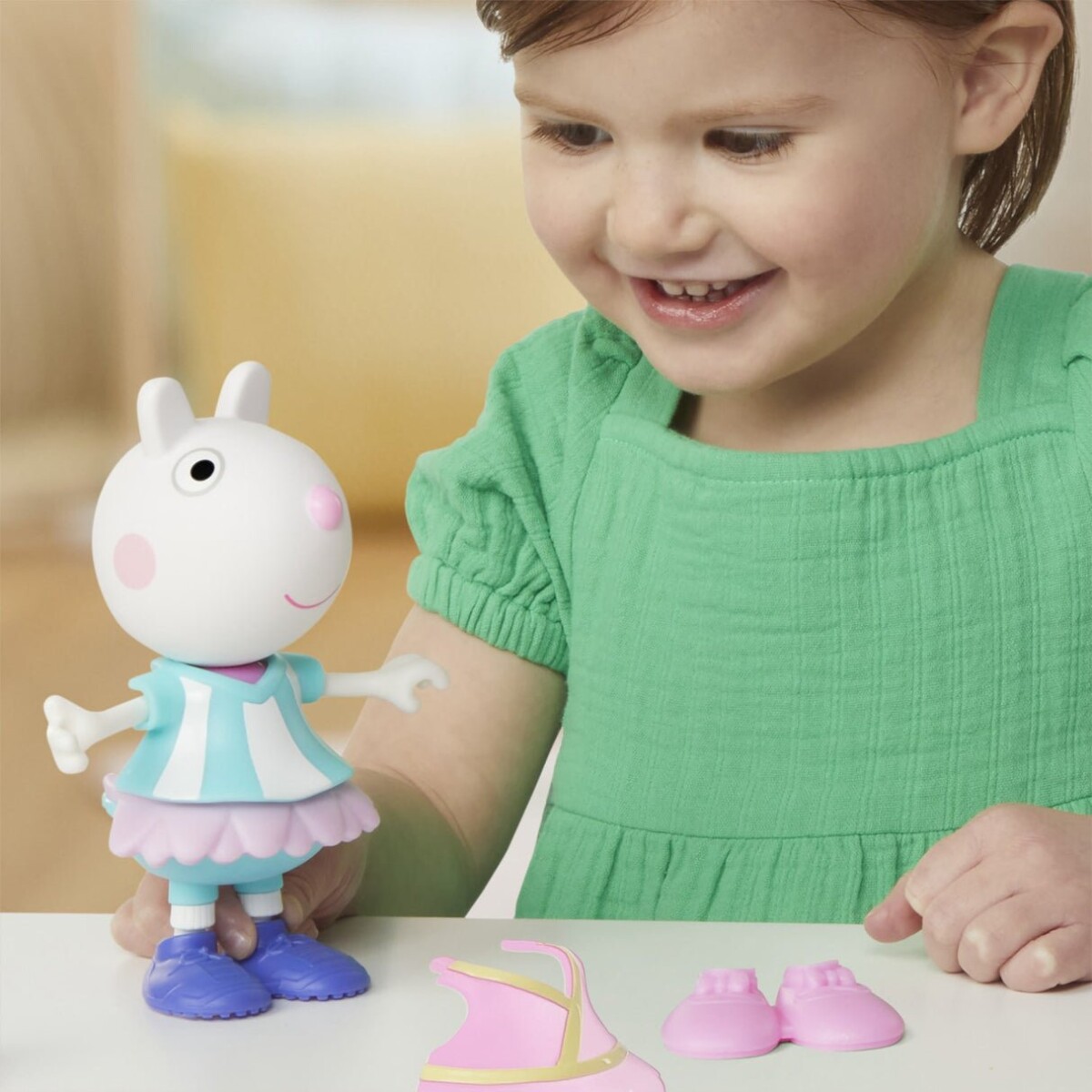 Peppa Pig - Peppa Friends Dress Up 15 Cm - Suzy Sheep