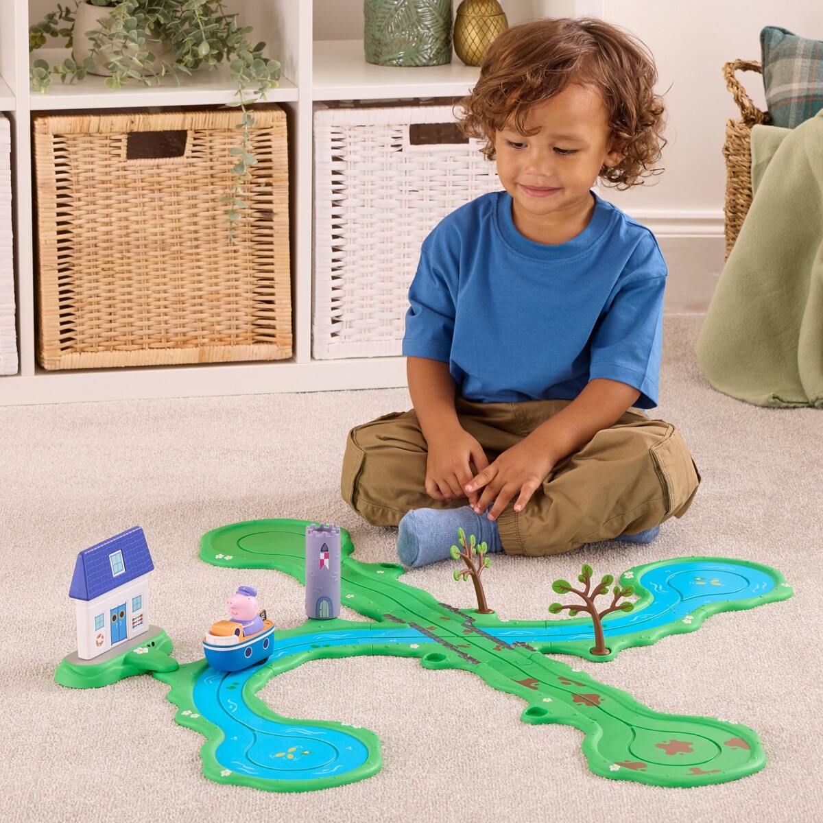 Peppa Pig - Whizz Around Bobbing Along Boat Trip