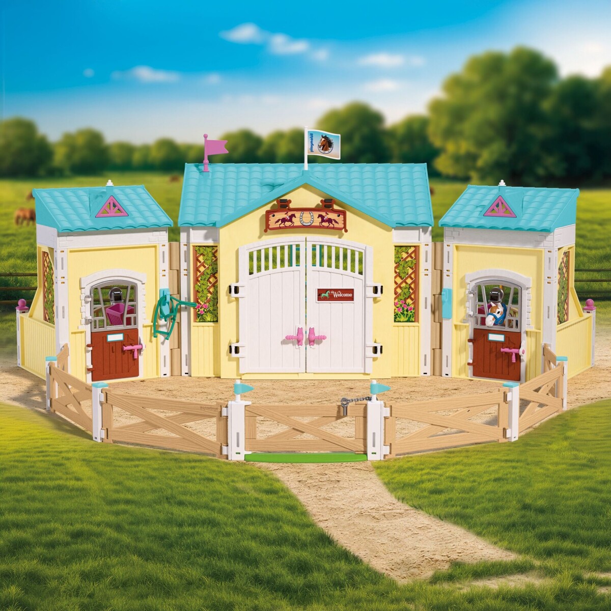 Playmobil 72127 - Stor Hestestald - I Love You Horses