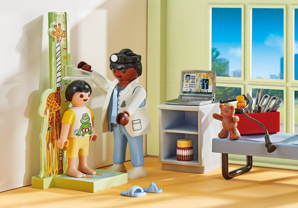 Playmobil Action Heroes - Børnelæge Med Bamse - 71619