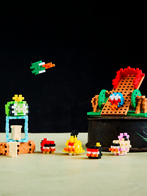Plus-Plus - Angry Birds Slingshot Smash - 300 Stk