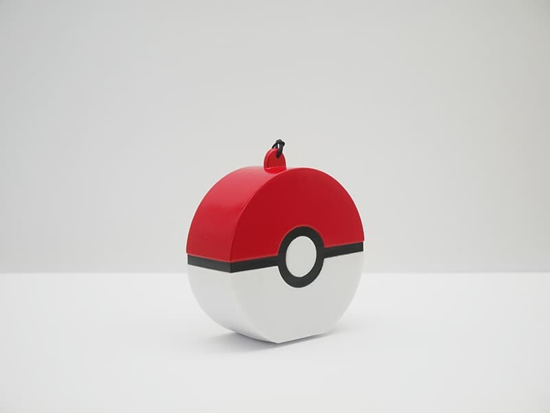 Pokemon - Light-Up Poke Ball With Wrist Strap