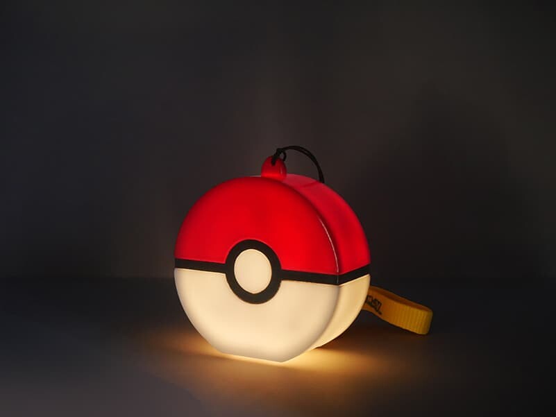Pokemon - Light-Up Poke Ball With Wrist Strap