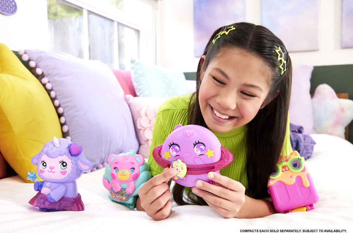Polly Pocket - Core Compact Strawberry Bunny Basket - Mattel