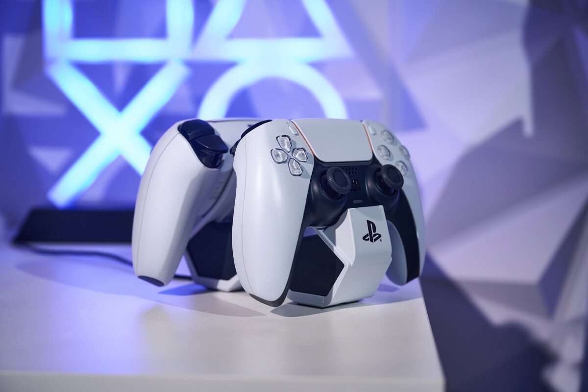 Powera Twin Charging Station For Dualsense Wireless Control - Ps5