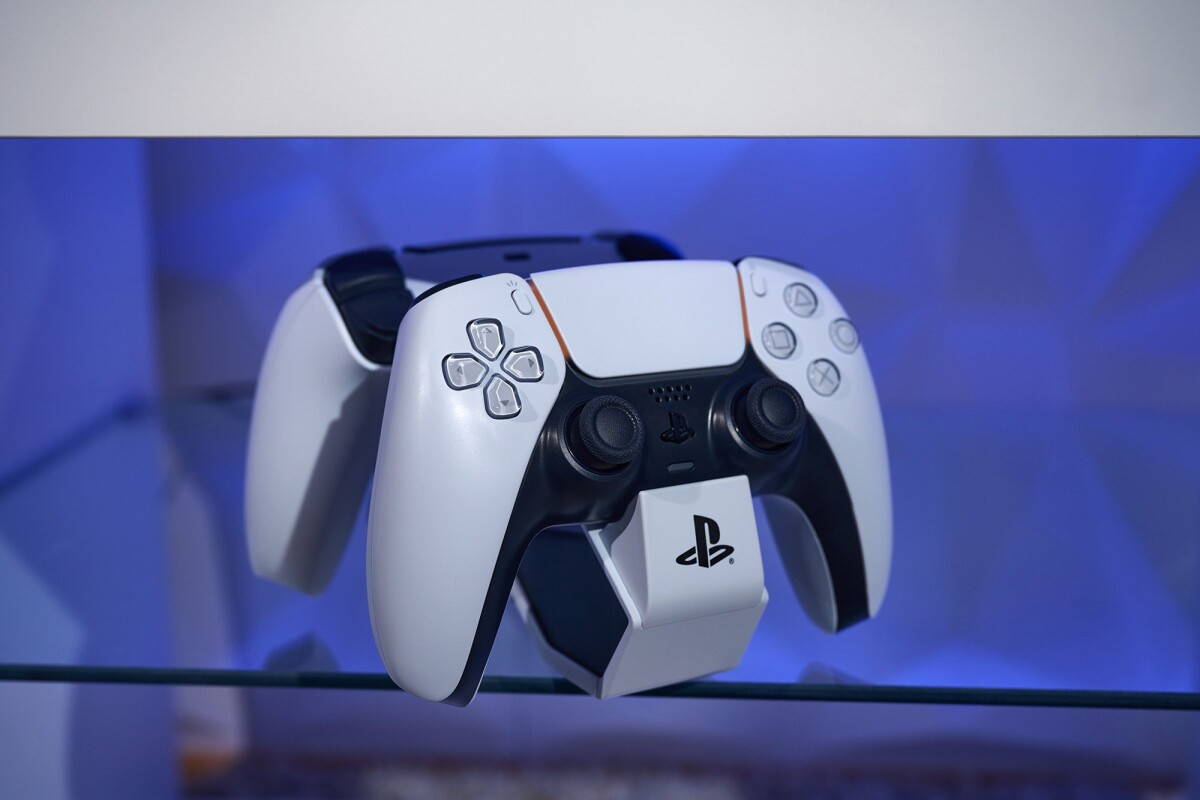 Powera Twin Charging Station For Dualsense Wireless Control - Ps5