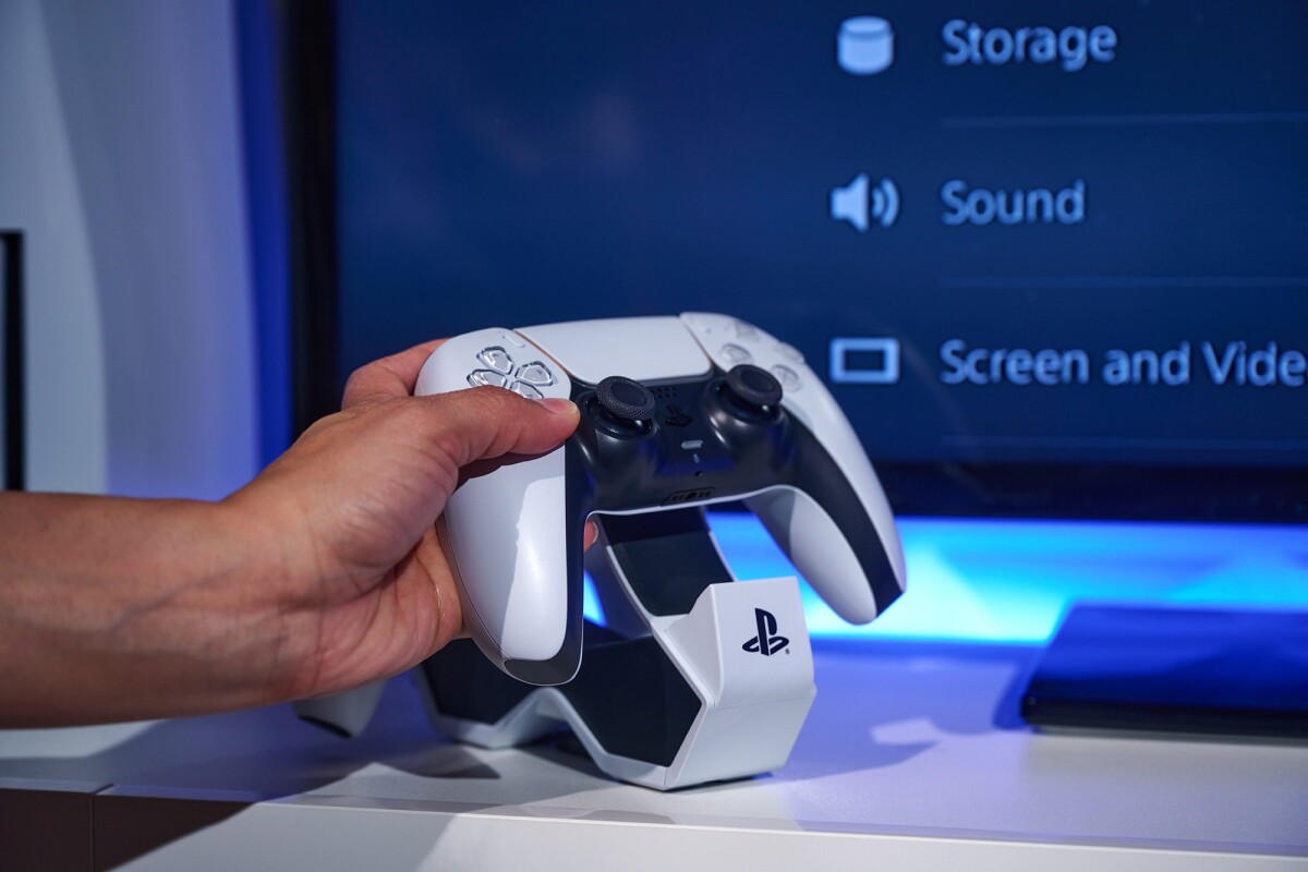 Powera Twin Charging Station For Dualsense Wireless Control - Ps5