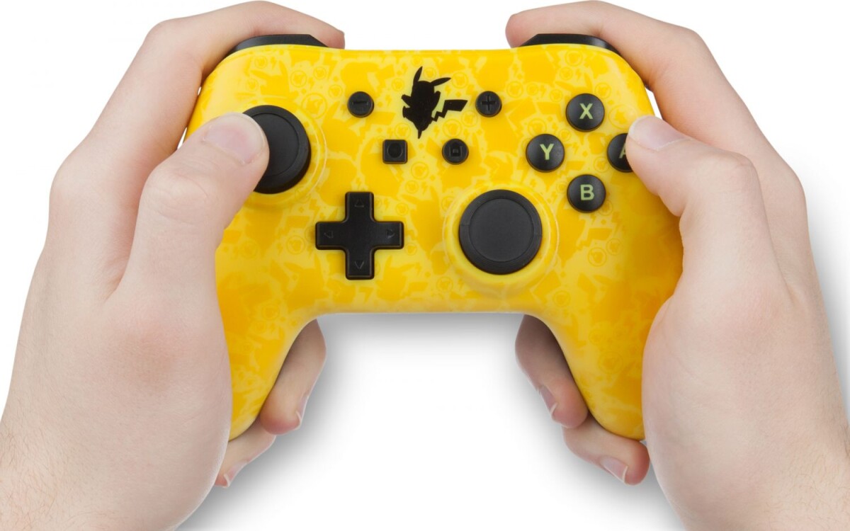 Powera - Nintendo Switch Controller - Pickachu Shadow