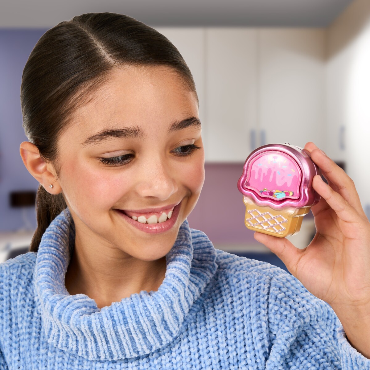 Real Littles Mini Dåser Med Charms Af Skoleredskaber - Assorteret