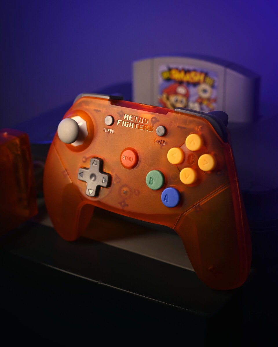 Retro-Fighters - Brawler64 24G Controller - Orange