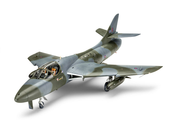 Revell 03786 - Hawker Hunter T7T7A Fly - Build Paint - 1 32
