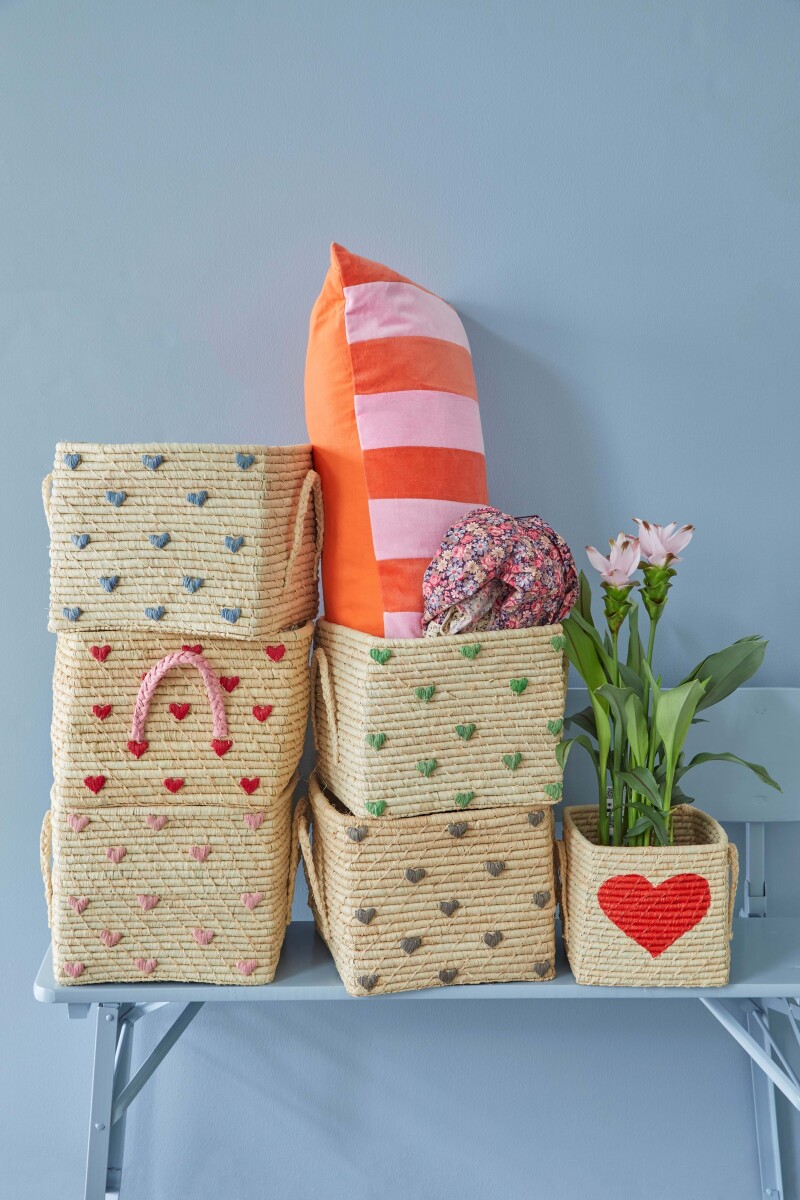 Rice - Fletkurv Med Hanke I Læder - Firkantet - Raffia - Hjerter