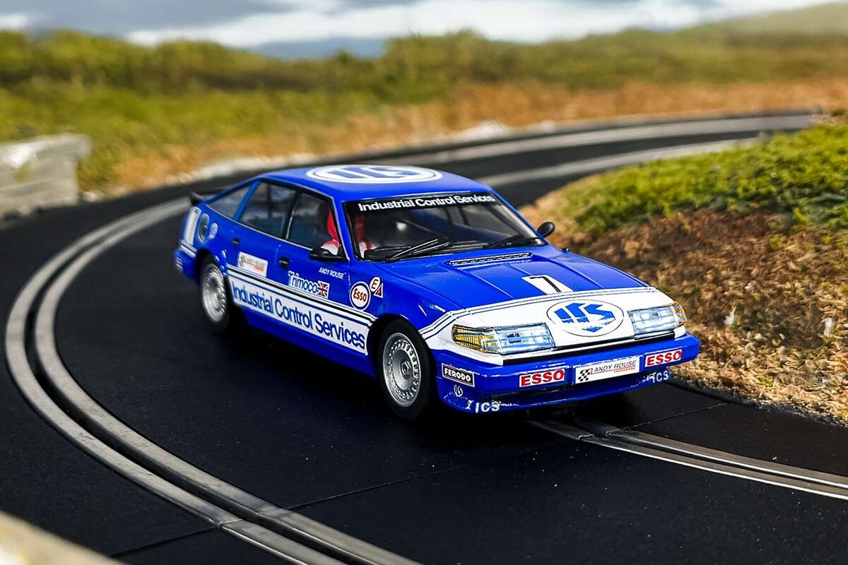 Scalextric C4634 - Rover Sd1 Bil - Btcc 1984 - Andy Rouse - 1 32