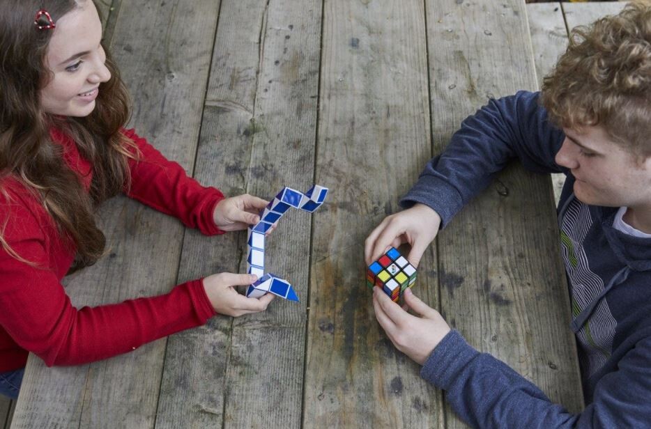 Rubik S - Rubik S Cube - Retro Snake Og 3X3 Cube Sæt