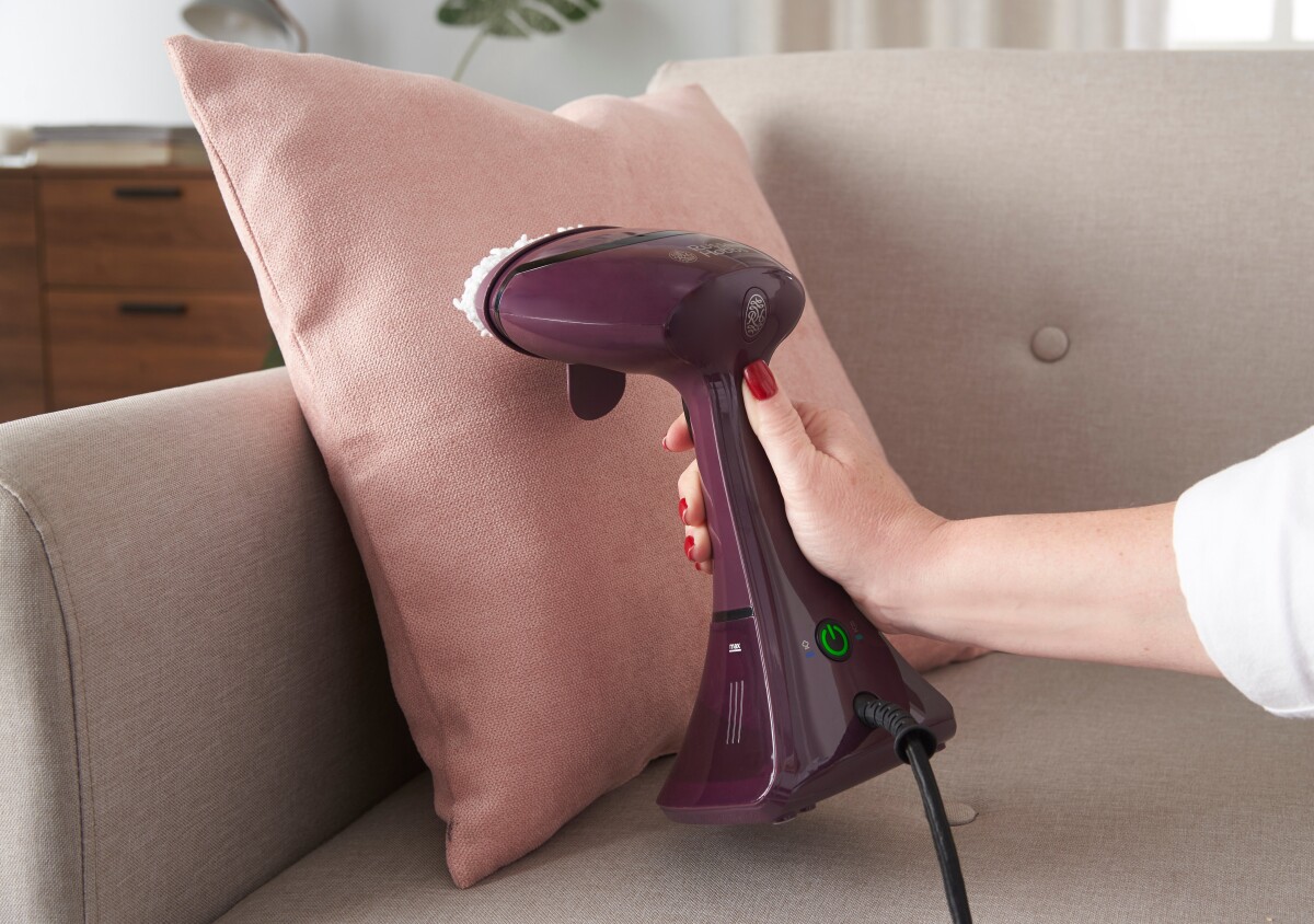 Russell Hobbs - Steam Genie Håndholdt Steamer Til Tøj - Colour Control