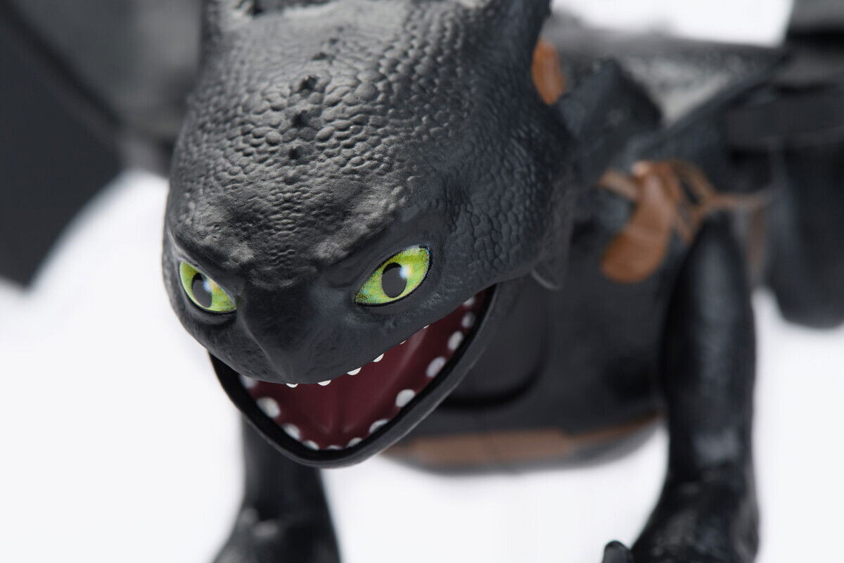 How To Train Your Dragon - Ultimate Plasma Blast Toothless