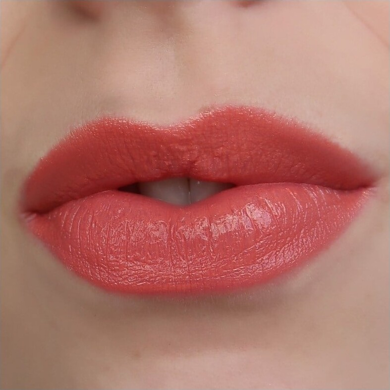 Sandstone - Intense Care Lipstick 40 Coral Beach - Læbestift