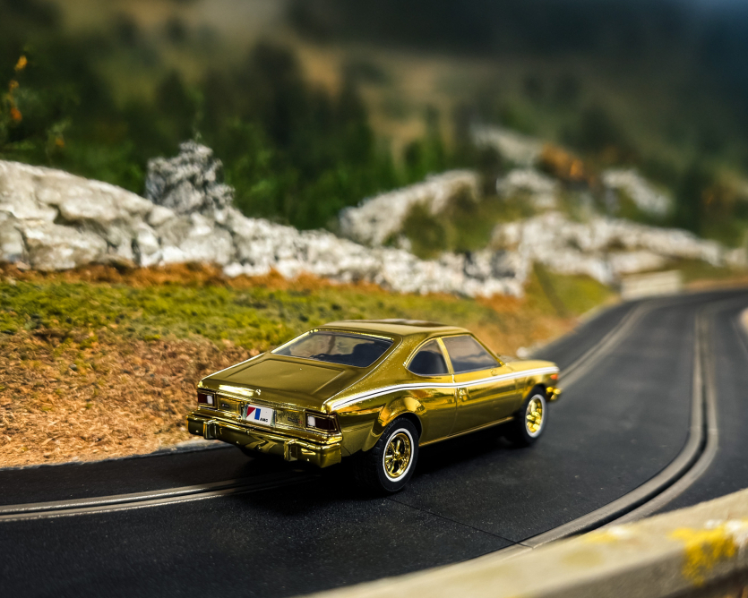 Scalextric - James Bond Amc Hornet Bil - Guld - 1 32 - C4551A