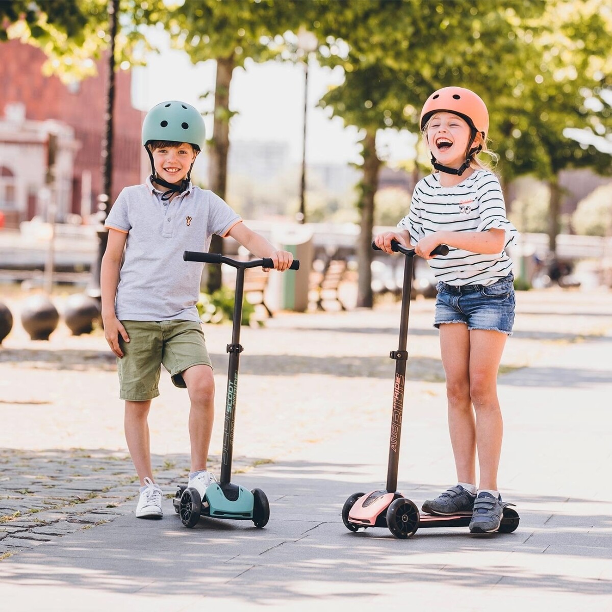 Scoot And Ride - Highwaykick 5 Led - Løbehjul Til Børn - Forest