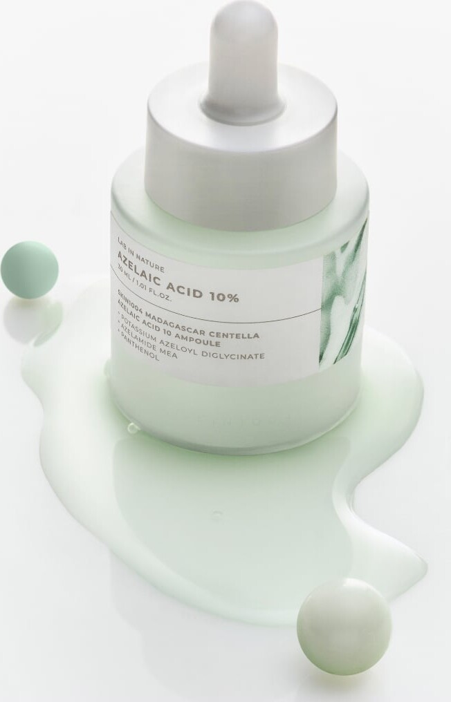 Skin1004 - Madagascar Centella Azelaic Acid 10 Ampoule - 30 Ml