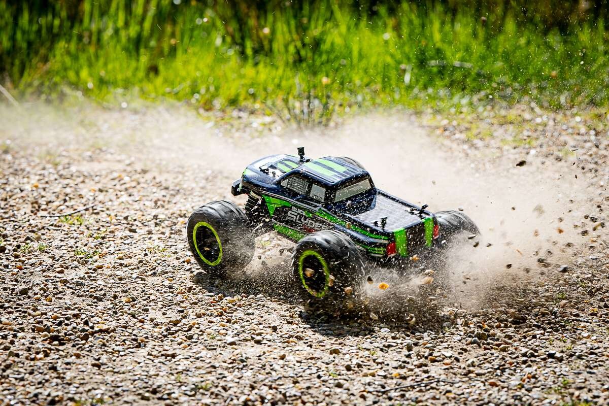 Blackzon - Rc Monster Truck Bil - Slyder Mt Turbo 116 4Wd 2S - Grøn