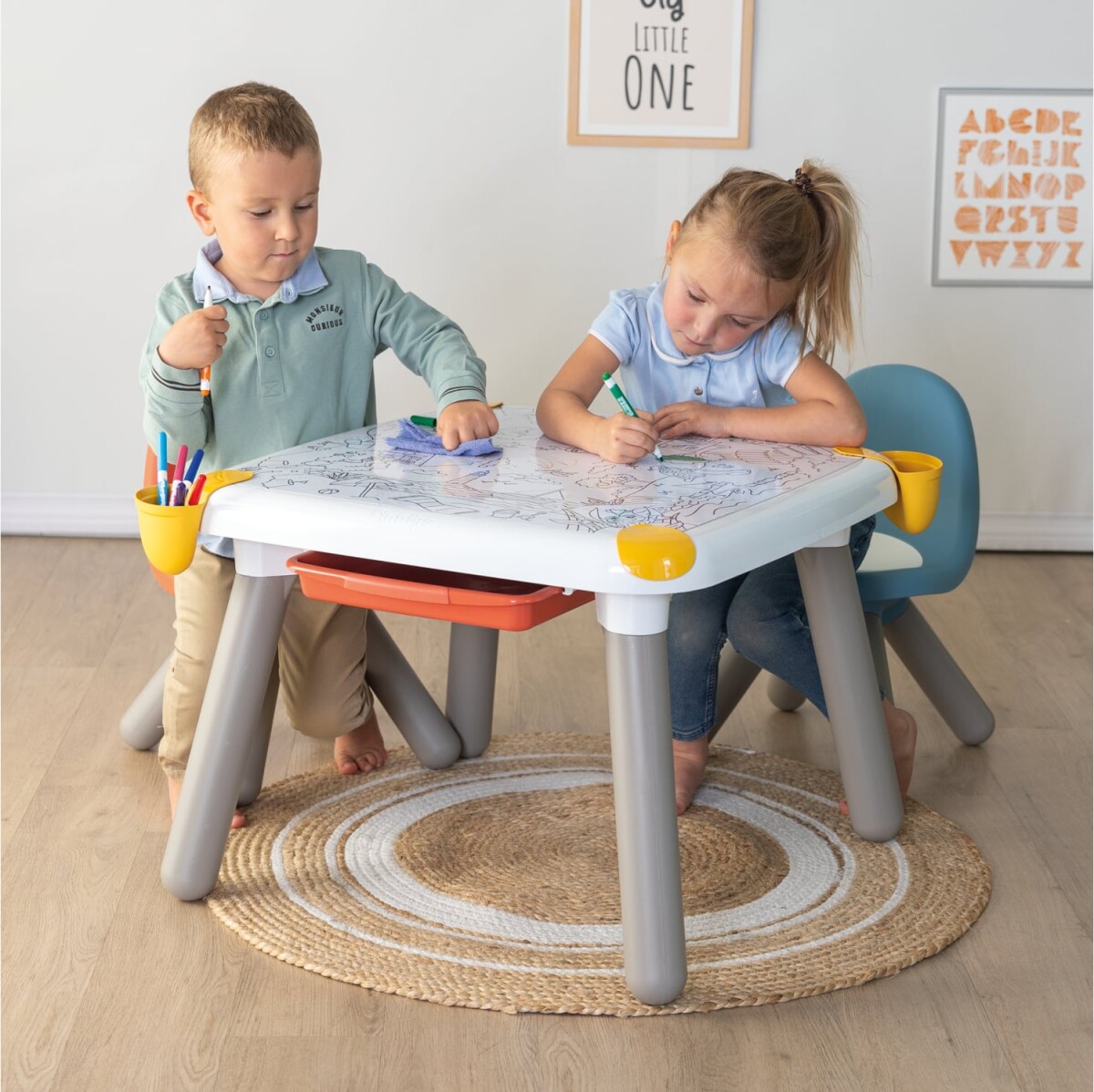 Smoby - Kid Kreativt Bord