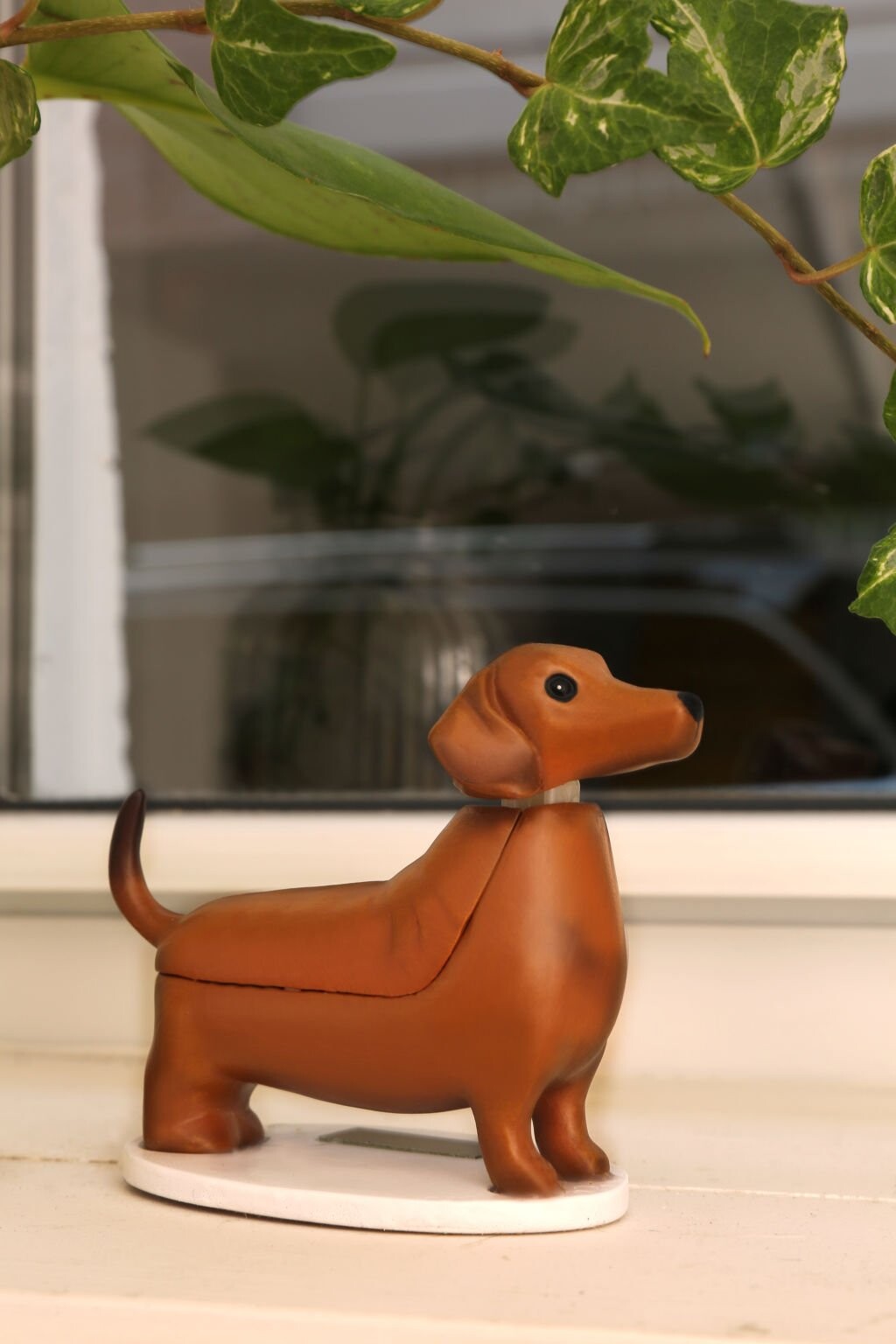 Solcelle Figur - Gravhund - Kikkerland - 12 Cm