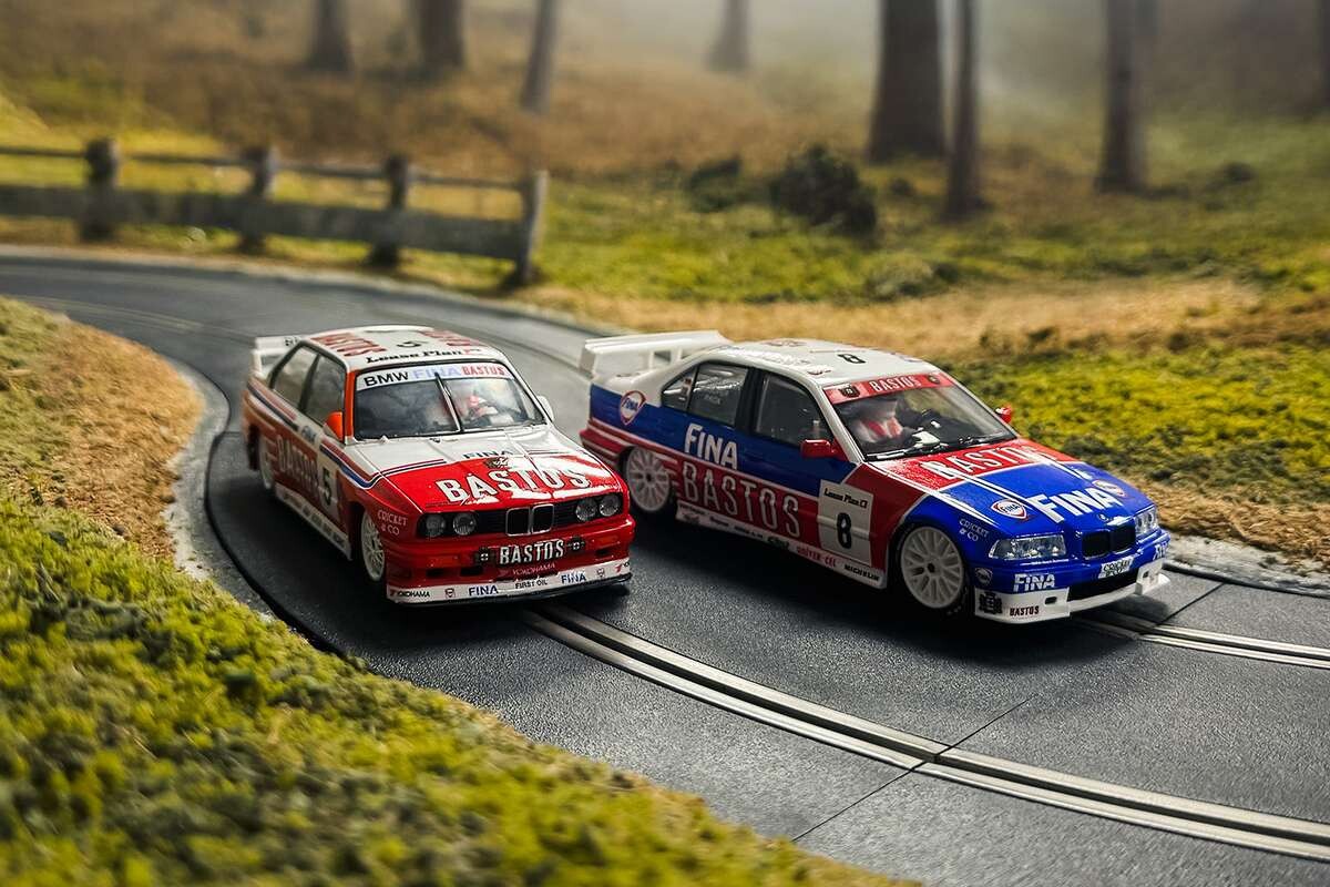 Scalextric C4587A - 24H Spa Winners Bmw Twin Pack - Legends