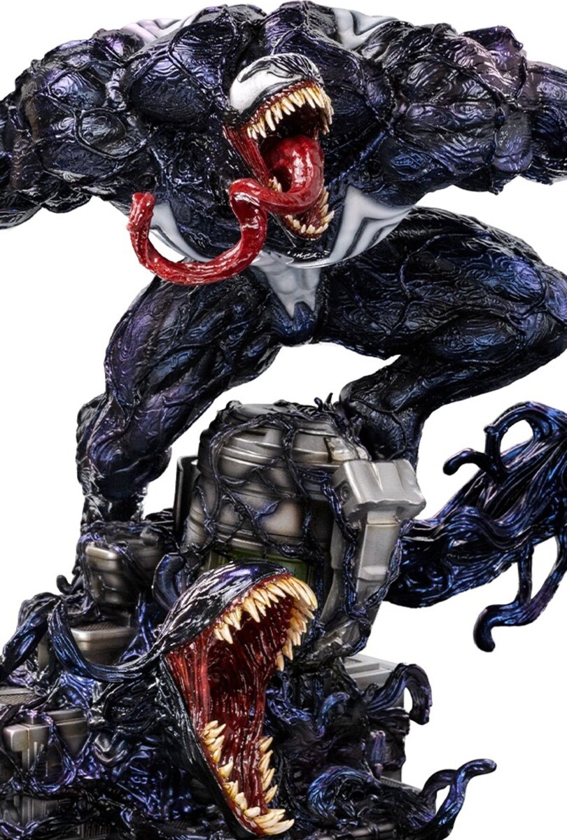 Spider-Man Vs Villains - Venom Deluxe Statue Scale 110
