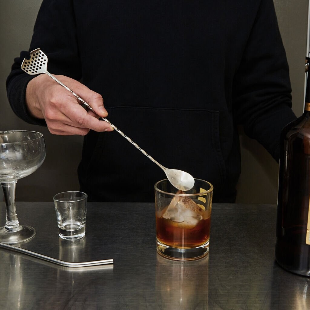 Kikkerland - 2-I-1 Strainer Og Ske Til Drinks