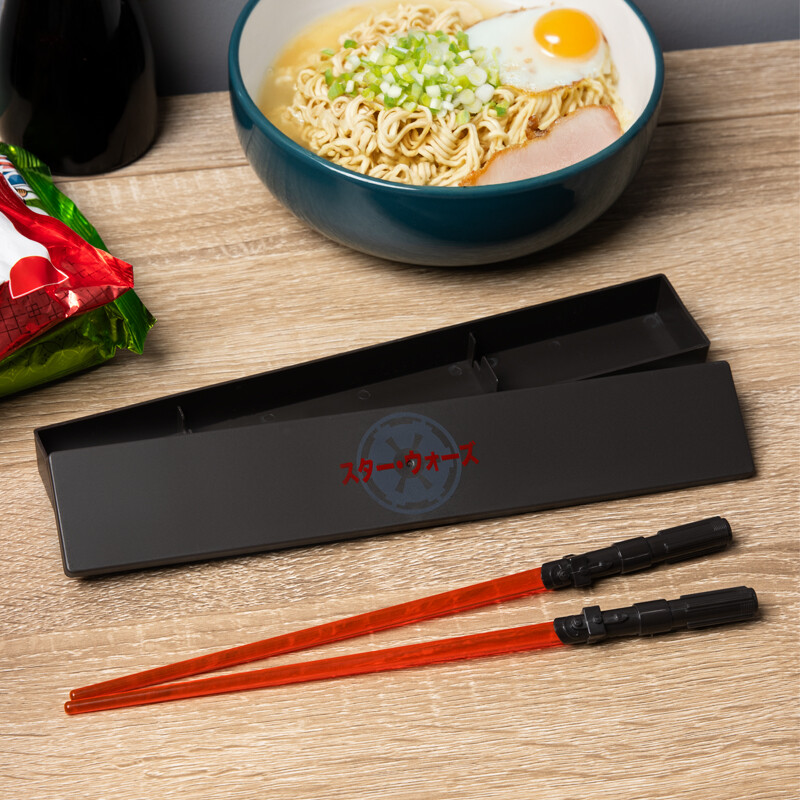 Star Wars Lightsaber Chopsticks In Box