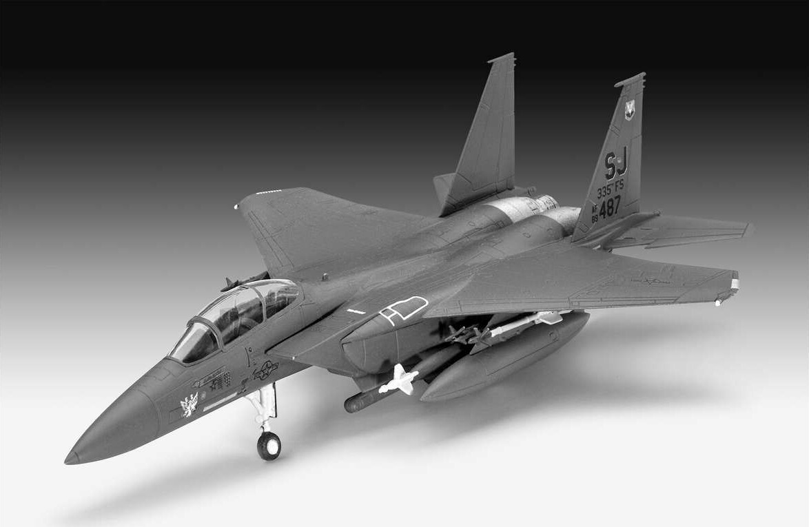 Revell Starter Kit - F-15E Strike Eagle Bombs - 1 144 - 73972