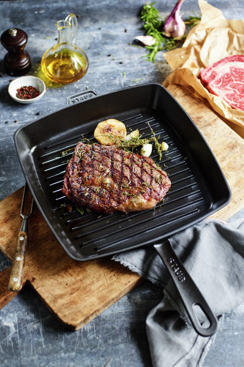 Staub - Amerikansk Grill - Sort - 26 Cm