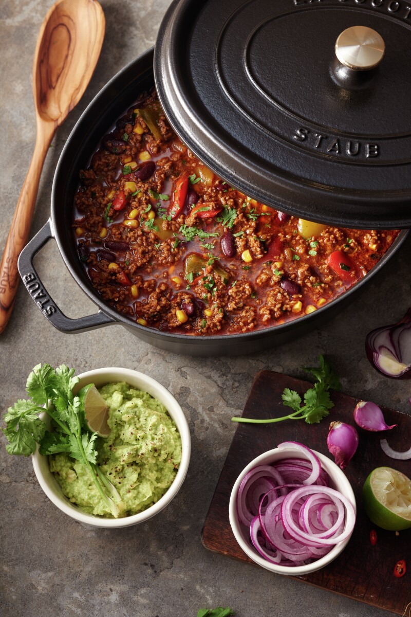 Staub - Cocotte Oval - Sort - 31 Cm 5 5 L