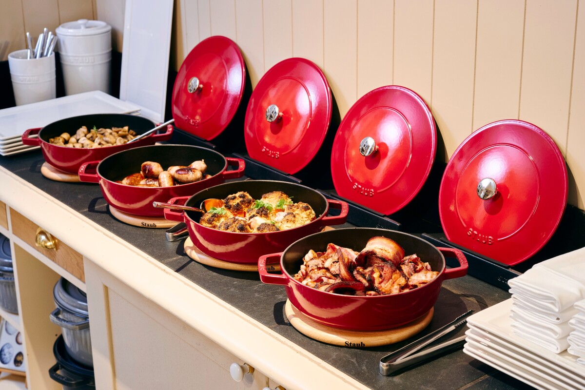 Staub - Sautepande Chistera - Cherry - 24 Cm