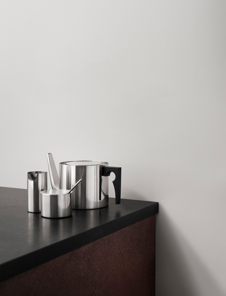 Stelton - Arne Jacobsen Cylinda Flødekande 0 15 L - Stål