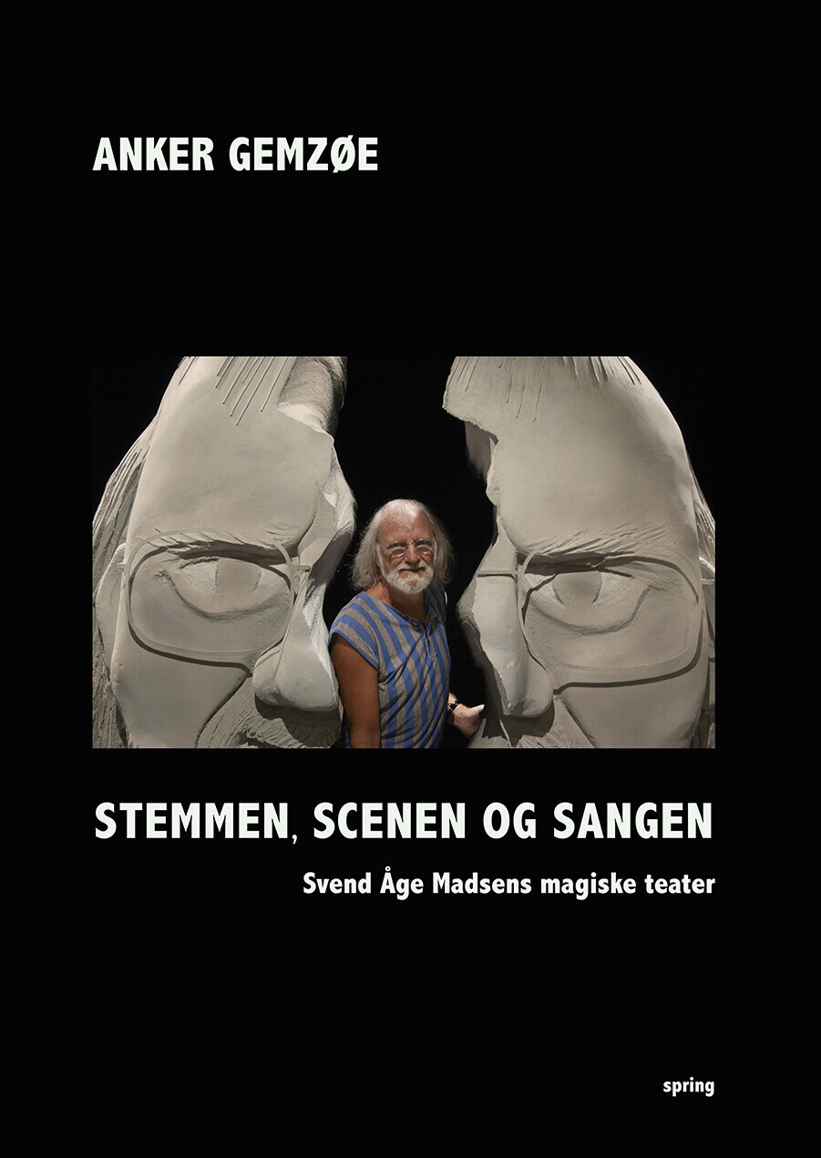 Stemmen Scenen Og Sangen