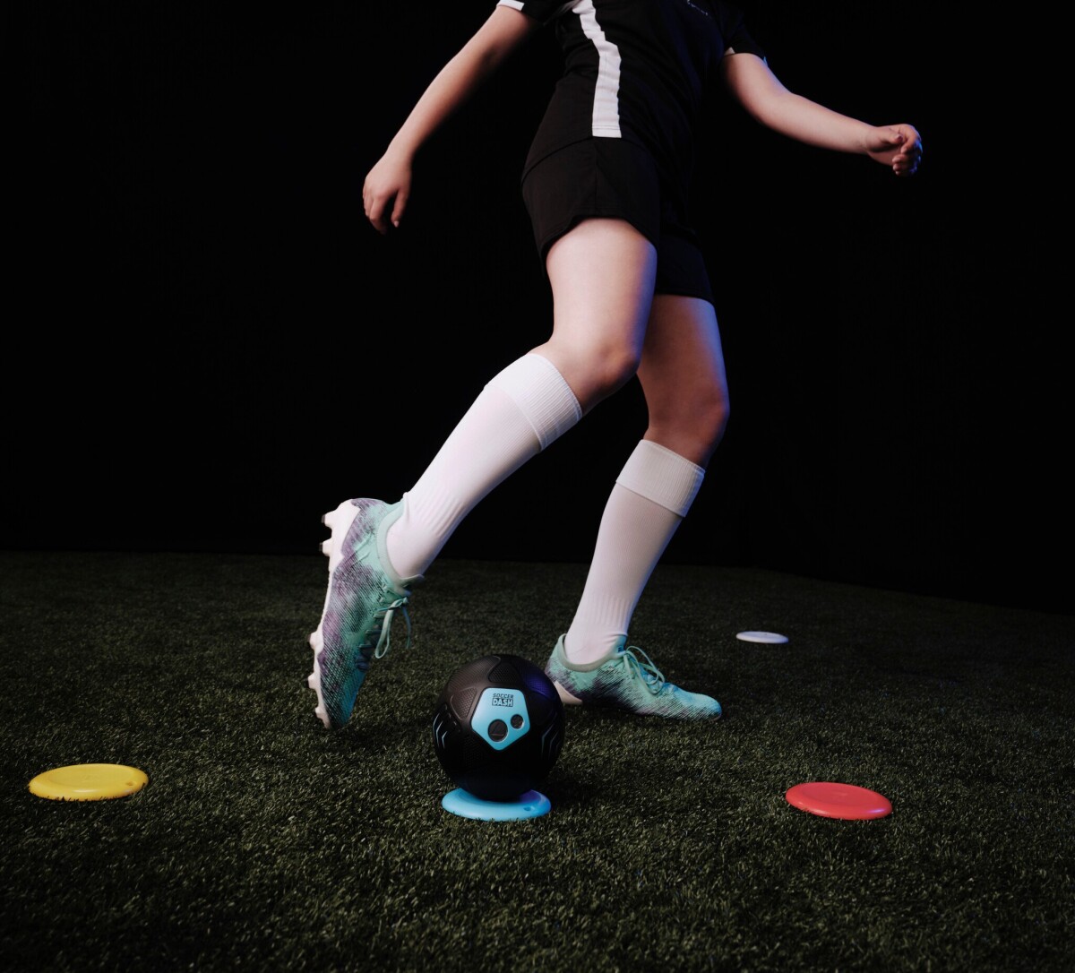 Strikesphere - Soccer Dash