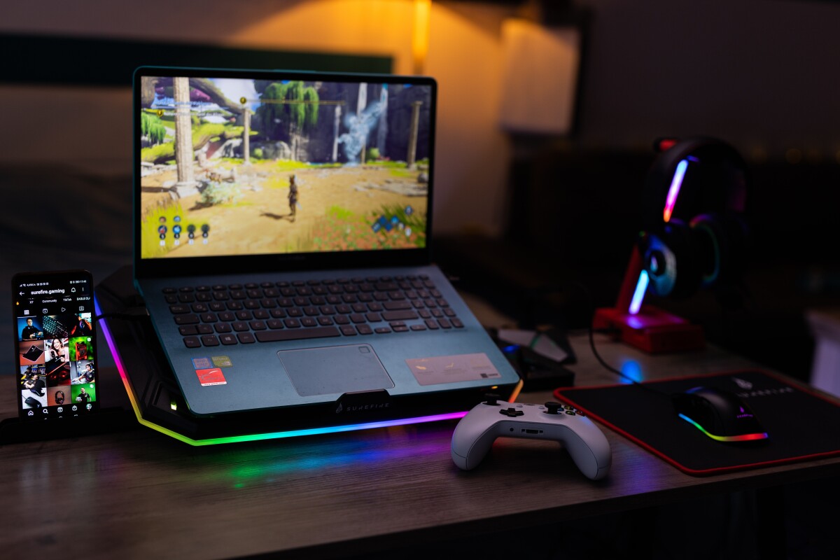 Surefire - Bora X1 Gaming Cooling Pad Rgb