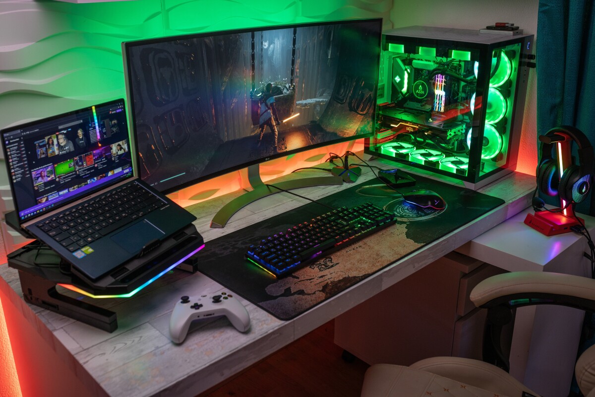 Surefire - Portus X2 Multi-Function Foldable Stand With Rgb