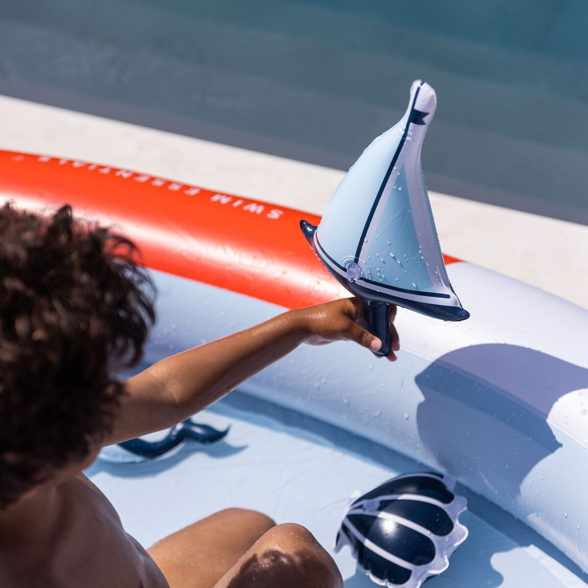 Swim Essentials - Badebassin Med Rutsjebane - 320 L - Havstriber