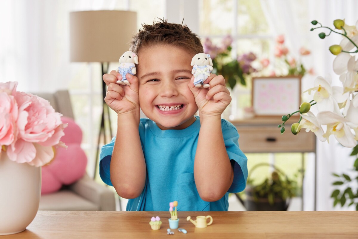 Sylvanian Families - Flora Kanin Bror Og Søster - Havesæt - 5736