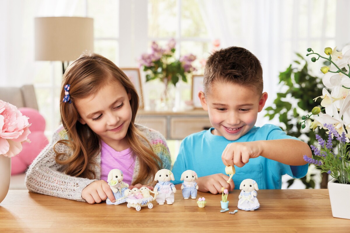 Sylvanian Families Figurer - Flora Kanin Familie - 5735