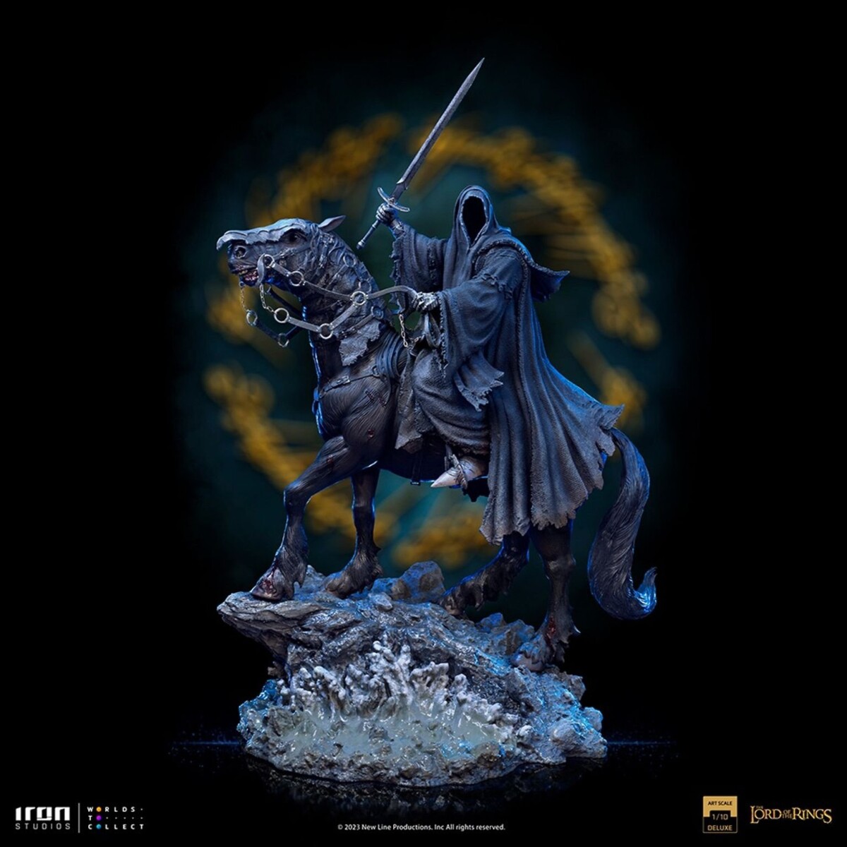 The Lord Of The Rings - Nazgul On Horse Deluxe Statue Scale 110