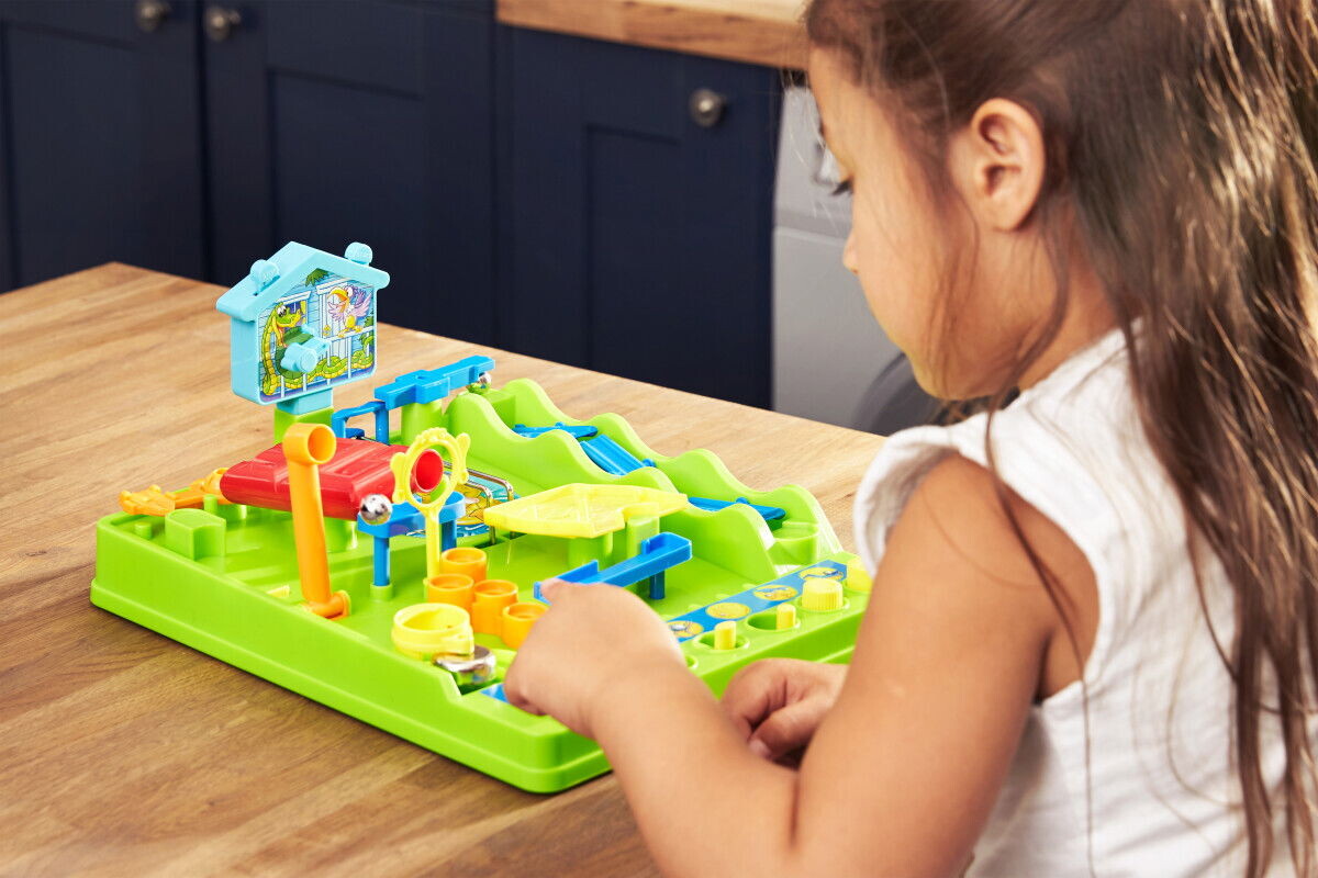The Screwball Scramble Game