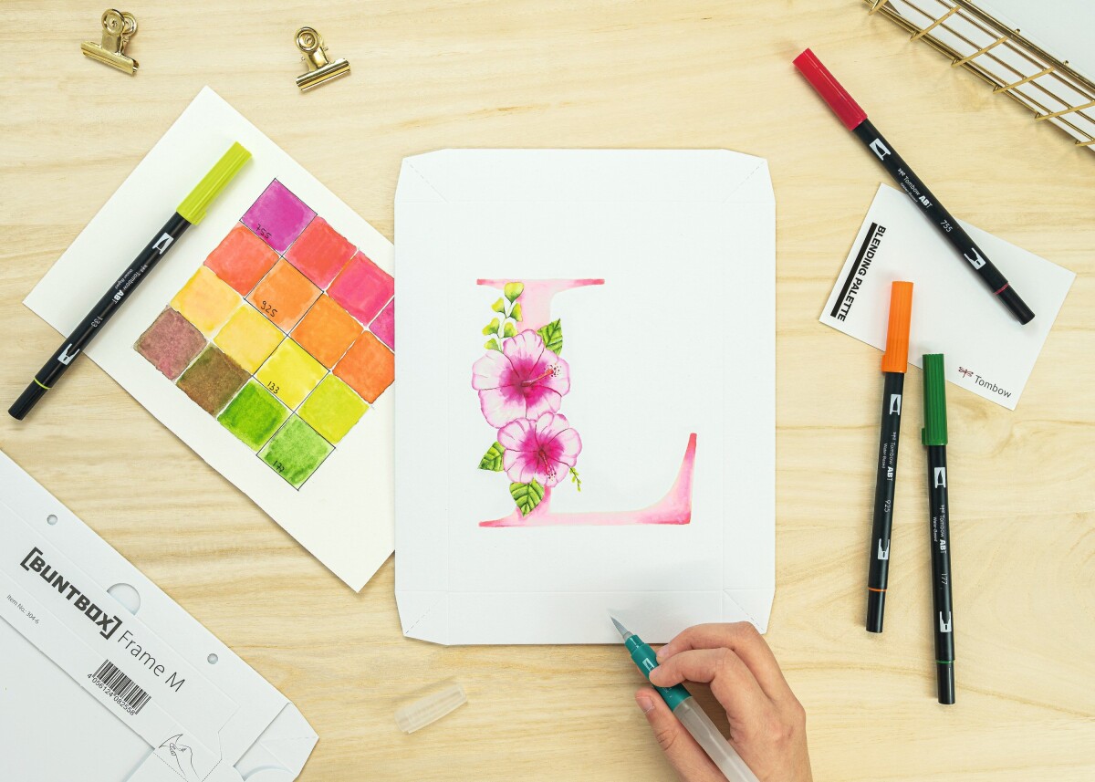 Tombow - Watercoloring Canvas Set Floral Letters