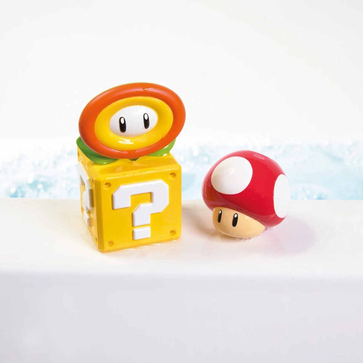 Toomies - Super Mario Bath Squirters - Uper Mushroom Fire Flower 203-738551