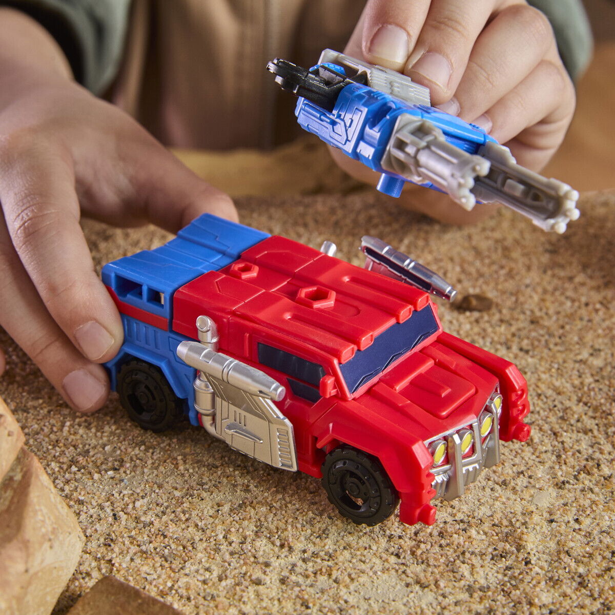 Transformers - Optimus Prime Cyberworld Cyber Changers Figur