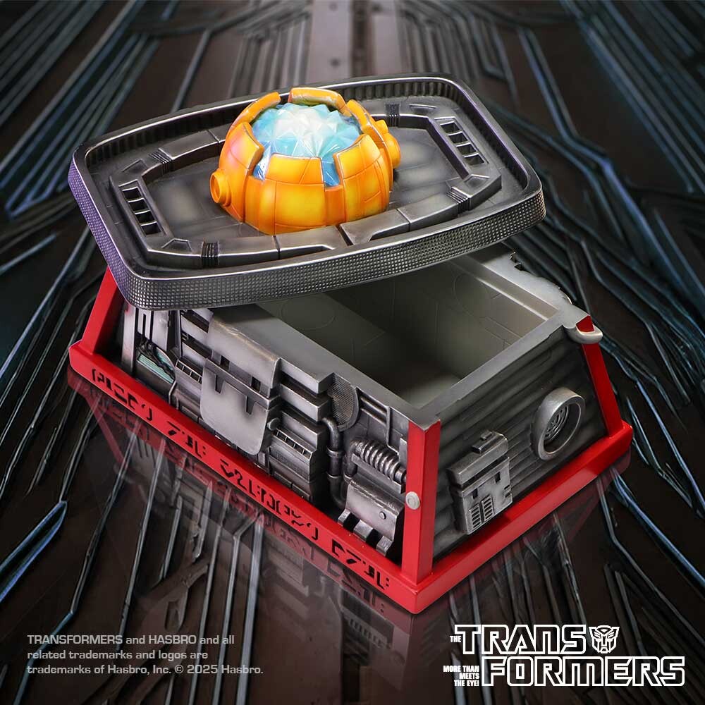 Transformers - Matrix Of Leadership Box - 16 Cm