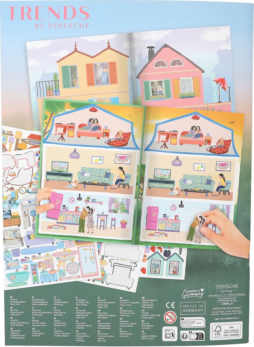 Aktivitetsbog - Inkl Over 270 Klistermærker - Sweet Home